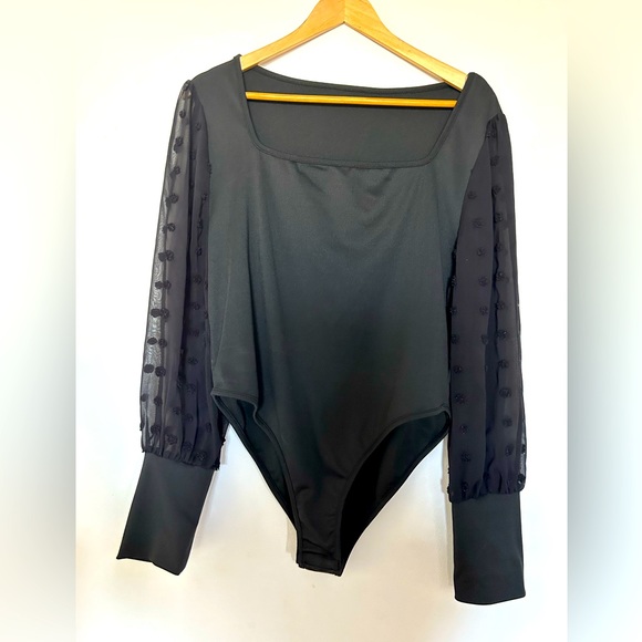 Black blouse - Picture 2 of 4